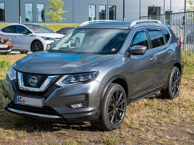 Grau Gebraucht 2018 Nissan X-Trail Tekna SUV | 18.900 € (Fairer Preis)