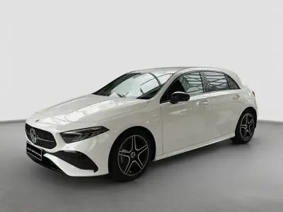 Neu Mercedes A200 AMG 150 PS (110 kW) 2026 Weiss Limousine