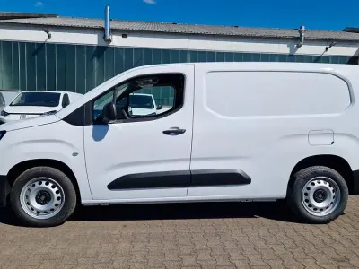 Nouvelle Fiat Doblò 131 ch (96 kW) 2026 Blanc Monospace
