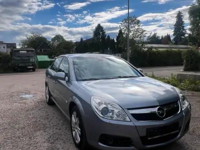 Gebraucht Opel Vectra 155 PS (114 kW) 2005 Silber Limousine