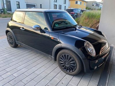 gebraucht Mini Cooper schwarz mit Panorama Dach