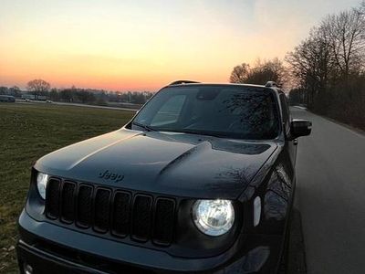 Gebraucht Jeep Renegade 250 PS (183 kW) 2022 Grau SUV