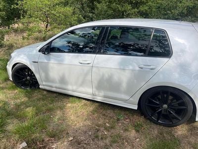 Second-hand VW Golf VII R 320 CP (235 kW) 2015 Alb Berlinǎ