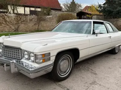 Usata Cadillac Coupé DeVille 242 CV (177 kW) 1974 Bianco Coupé
