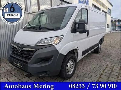 Second-hand Opel Movano Edition 140 CP (102 kW) 2023 Alb Van
