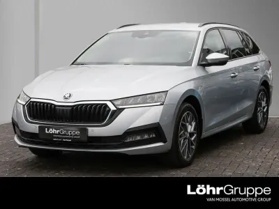 Gebraucht Skoda Octavia Ambition 150 PS (110 kW) 2023 Silber Kombi