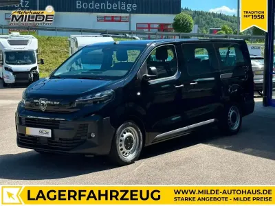 Neu Peugeot Expert 179 PS (131 kW) 2026 Schwarz Van