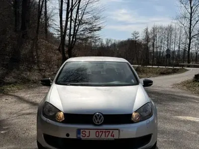 Gebraucht VW Golf VI Comfortline 80 PS (58 kW) 2010 Silber Kleinwagen