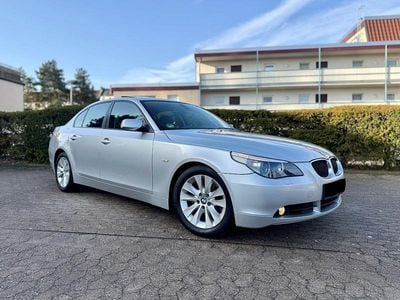 Gebraucht BMW 520 170 PS (125 kW) 2003 Silber Limousine