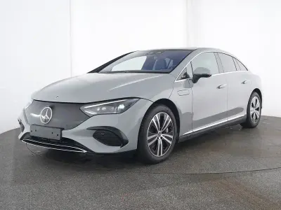 Gebraucht Mercedes EQE300 Electric Art 194 kW (265 PS) 2025 Grau Limousine