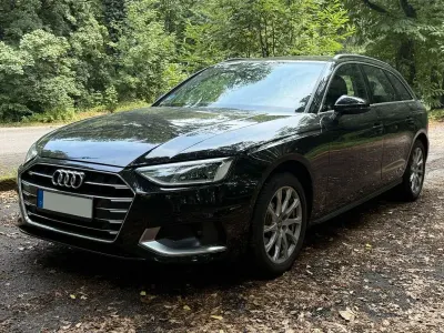 Gebraucht Audi A4 Advanced 163 PS (119 kW) 2020 Schwarz Kombi