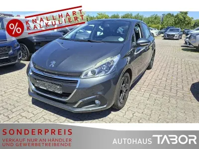 Gebraucht Peugeot 208 Active 82 PS (60 kW) 2017 Gris shark Kleinwagen