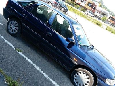 Ford Escort