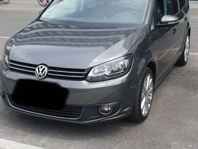 Gebraucht VW Touran Highline 170 PS (125 kW) 2012 Grau Van / Kleinbus
