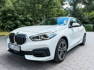 Gebraucht BMW 118 Advantage 140 PS (102 kW) 2020 Weiß Limousine
