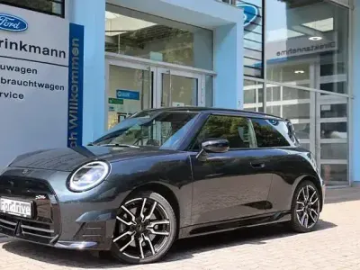 Gebraucht Mini Cooper SE 160 kW (218 PS) 2025 Andere Kleinwagen