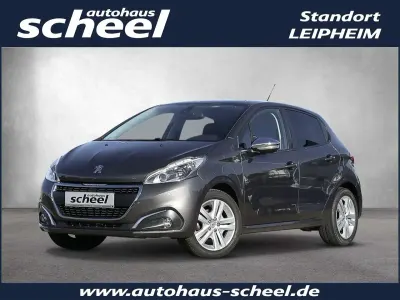 Gebraucht Peugeot 208 Signature Sky 83 PS (61 kW) 2019 Met. platinum grau (metallic) Kleinwagen