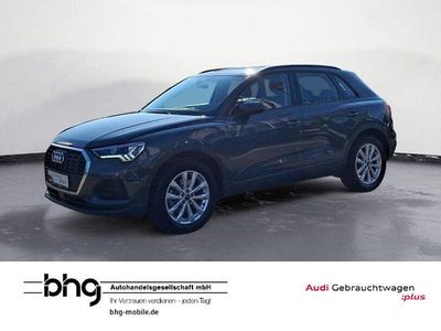 Gebraucht Audi Q3 Ambiente 190 PS (139 kW) 2025 Grau SUV