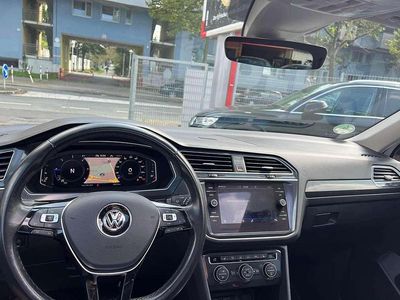 Gebraucht VW Tiguan Allspace R-line 200 PS (147 kW) 2021 Weiß SUV