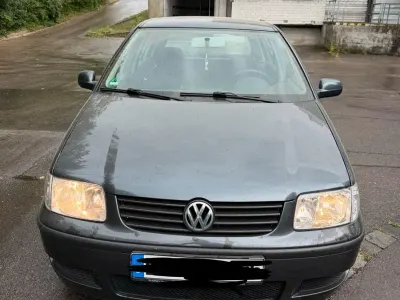 Gebraucht VW Polo 60 PS (44 kW) 2002 Grau Kleinwagen