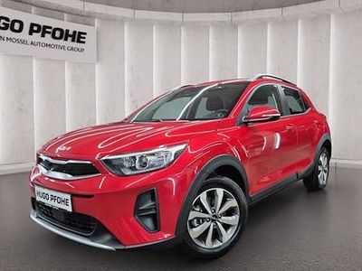 Rot Gebraucht 2024 Kia Stonic Vision SUV | 21.990 € (Fairer Preis)