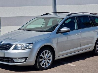 Second-hand Skoda Octavia 150 CP (110 kW) 2016 Argintiu Hatchback
