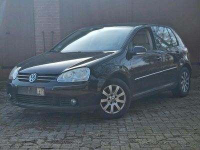 VW Golf V