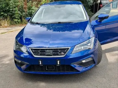 Gebraucht Seat Leon FR 180 PS (132 kW) 2017 Blau Limousine