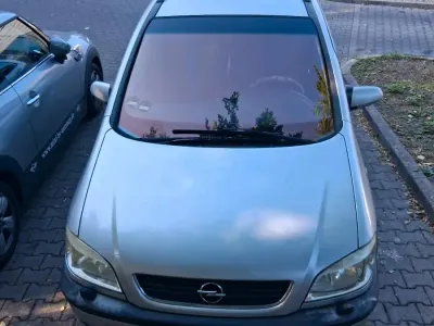 Gebraucht Opel Zafira 147 PS (108 kW) 2002 Silber Van / Kleinbus