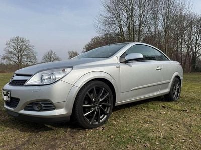 Gebraucht Opel Astra Cosmo 140 PS (102 kW) 2007 Silber