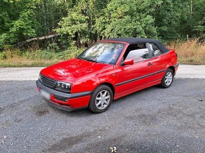 Gebraucht VW Golf Cabriolet 90 PS (66 kW) 1996 Rot Cabrio