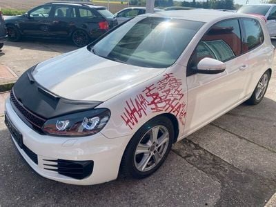 Weiß Gebraucht 2009 VW Golf VI Trendline Kleinwagen | 3.900 € (Fairer Preis)