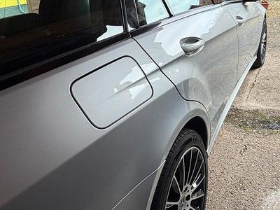 Second-hand Mercedes E250 204 CP (150 kW) 2009 Argintiu Break