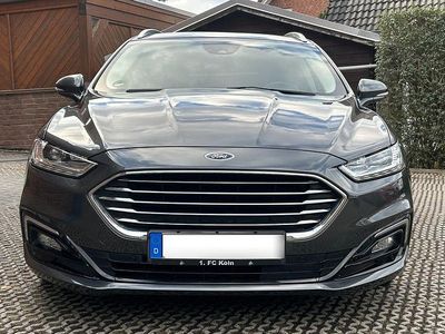 Gebraucht Ford Mondeo Titanium 190 PS (139 kW) 2019 Grau Kombi
