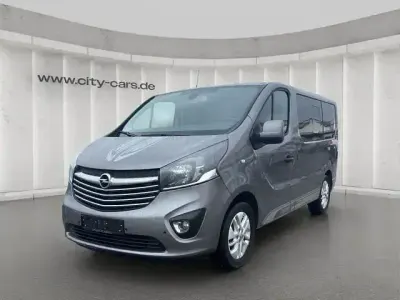 Second-hand Opel Vivaro 120 CP (88 kW) 2019 Gri Monovolum