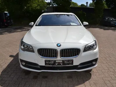 Gebraucht BMW 520 Performance 190 PS (139 kW) 2016 Weiß Limousine