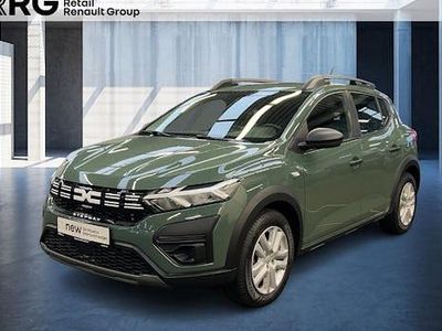 Gebraucht Dacia Sandero Essentiel 101 PS (74 kW) 2024 Grau Limousine