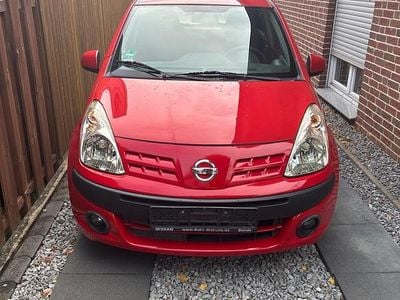 Nissan Pixo