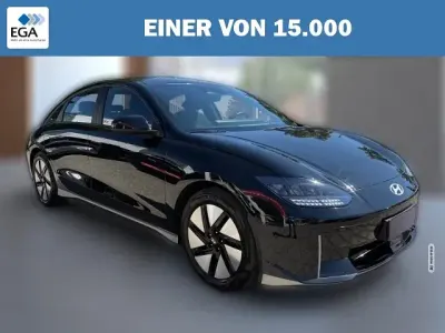 Gebraucht Hyundai Ioniq 6 Basis 111 kW (151 PS) 2023 Schwarz metallic Limousine