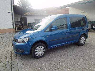 Blau Gebraucht 2011 VW Caddy Trendline Van / Kleinbus | 6.900 € (Guter Preis)