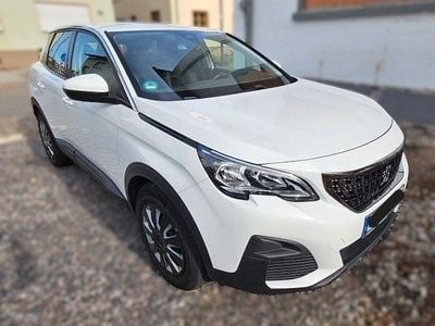 Gebraucht Peugeot 3008 Access 131 PS (96 kW) 2017 Weiß SUV