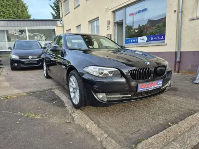 Gebraucht BMW 520 184 PS (135 kW) 2014 Black sapphire metallic Limousine