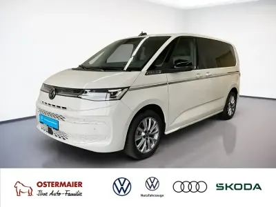 Gebraucht VW Multivan Style 150 PS (110 kW) 2024 Candyweiß Van / Kleinbus