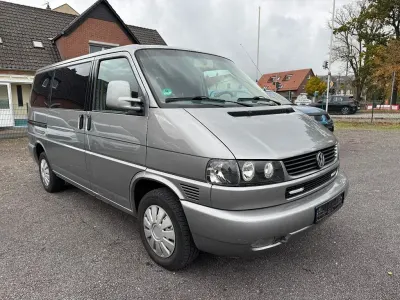 Używany VW Caravelle 102 KM (75 kW) 2000 Szary Van