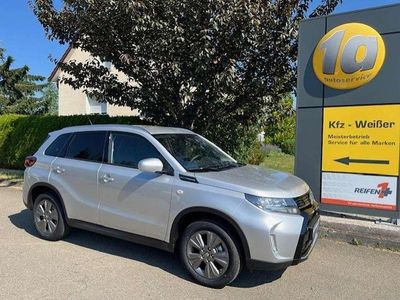 Gebraucht Suzuki Vitara Comfort 140 PS (102 kW) 2025 Silky silver SUV