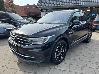 Gebraucht VW Tiguan Active 150 PS (110 kW) 2022 Schwarz SUV