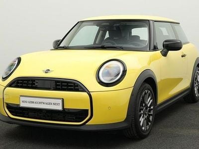 Gebraucht Mini Cooper Classic 114 kW (156 PS) 2025 Gelb Kleinwagen