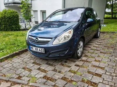 Używany Opel Corsa Cosmo 80 KM (58 kW) 2007 Niebieski Hatchback
