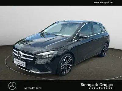 Gebraucht Mercedes B180 AMG Edition 1 136 PS (100 kW) 2019 Schwarz Kleinwagen