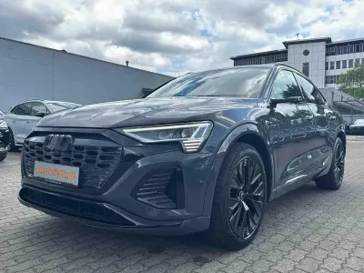 Gebraucht Audi e-tron Sportback S-Line 300 kW (408 PS) 2023 Magnetgrau SUV
